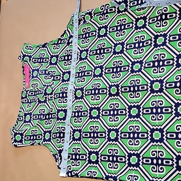 Macbeth Size L Green Blue White Patterned Sleeveless Button Back Blouse, NWOT - Picture 6 of 12